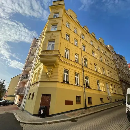 Francis - Lazenske Centrum Apartmán *
